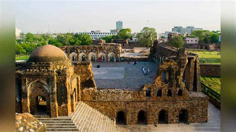 firoz shah kotla excavated chinese ceramics|Feroz Shah Kotla .